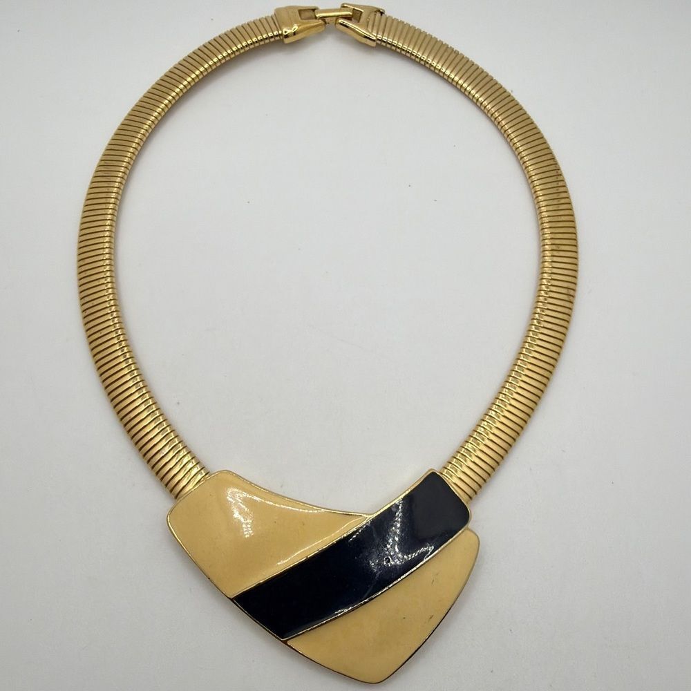 12" Vintage‎ Trifari signed cream/navy enameled snake chain statement necklace!